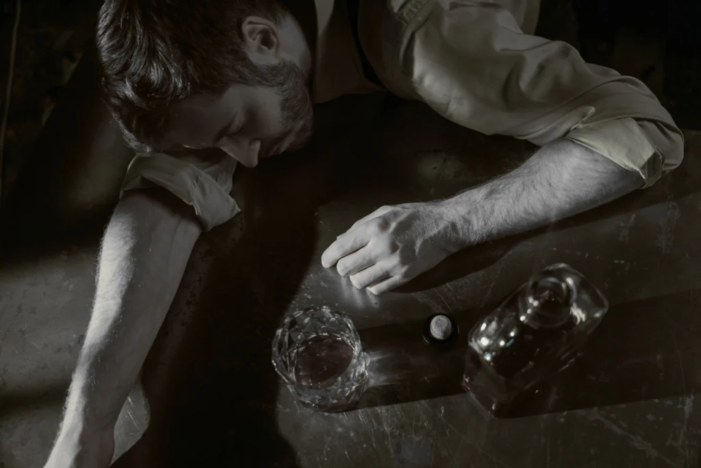 اعراض إدمان الكحول وطرق العلاج في دار حياة